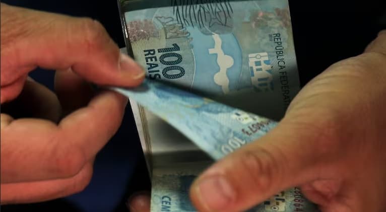 Economia brasileira cresce 0,8% no 1º trimestre do ano