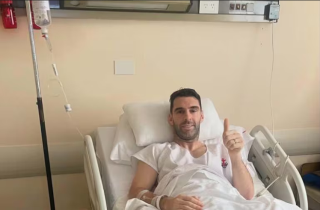 Ex-atacante do Corinthians é internado dias antes de sua despedida do futebol