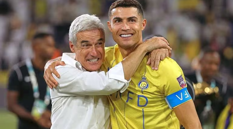 O português Luís Castro vira sombra para três gigantes do futebol brasileiro