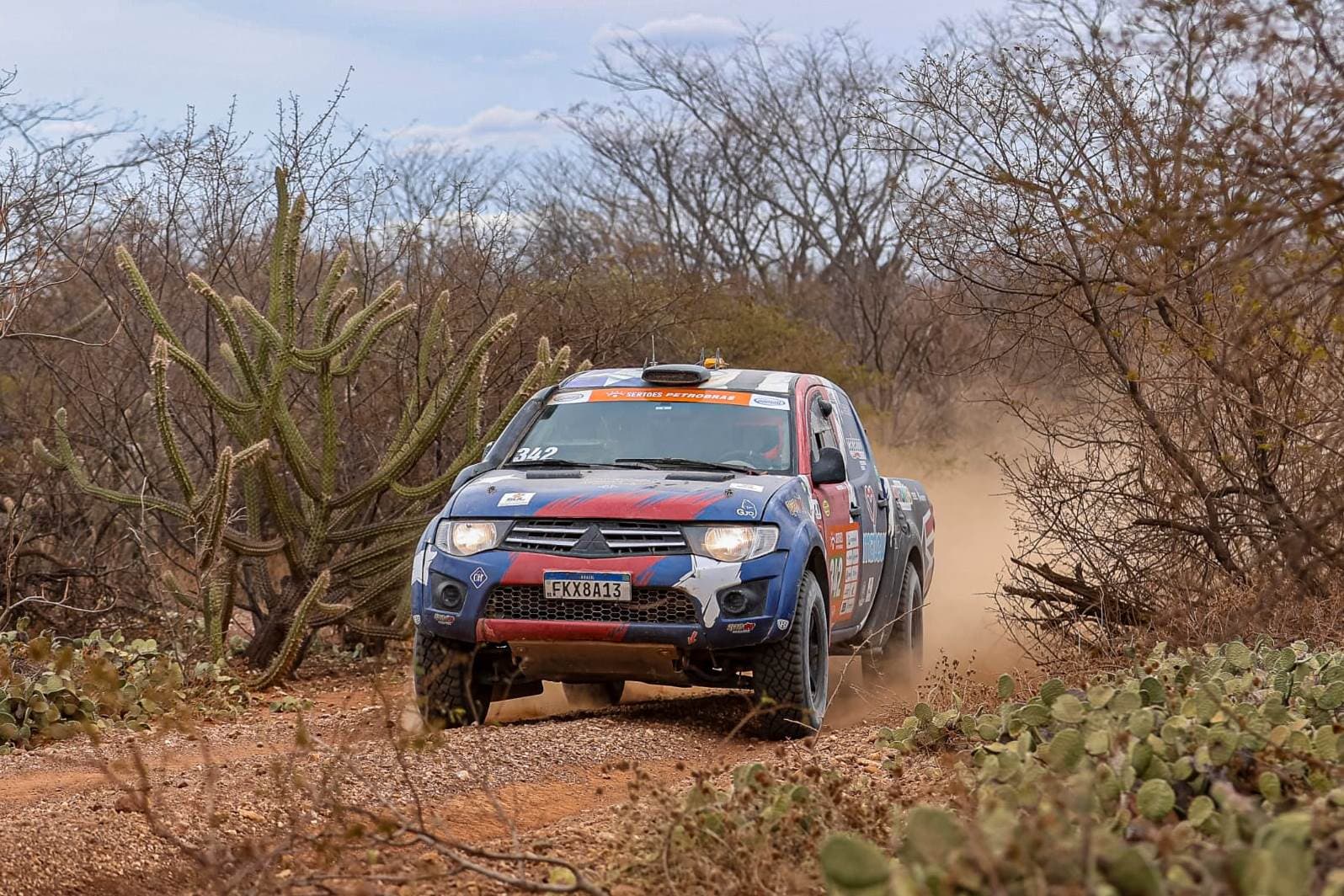 Pilotos maranhenses são vice-campeões no 33º Rally dos Sertões