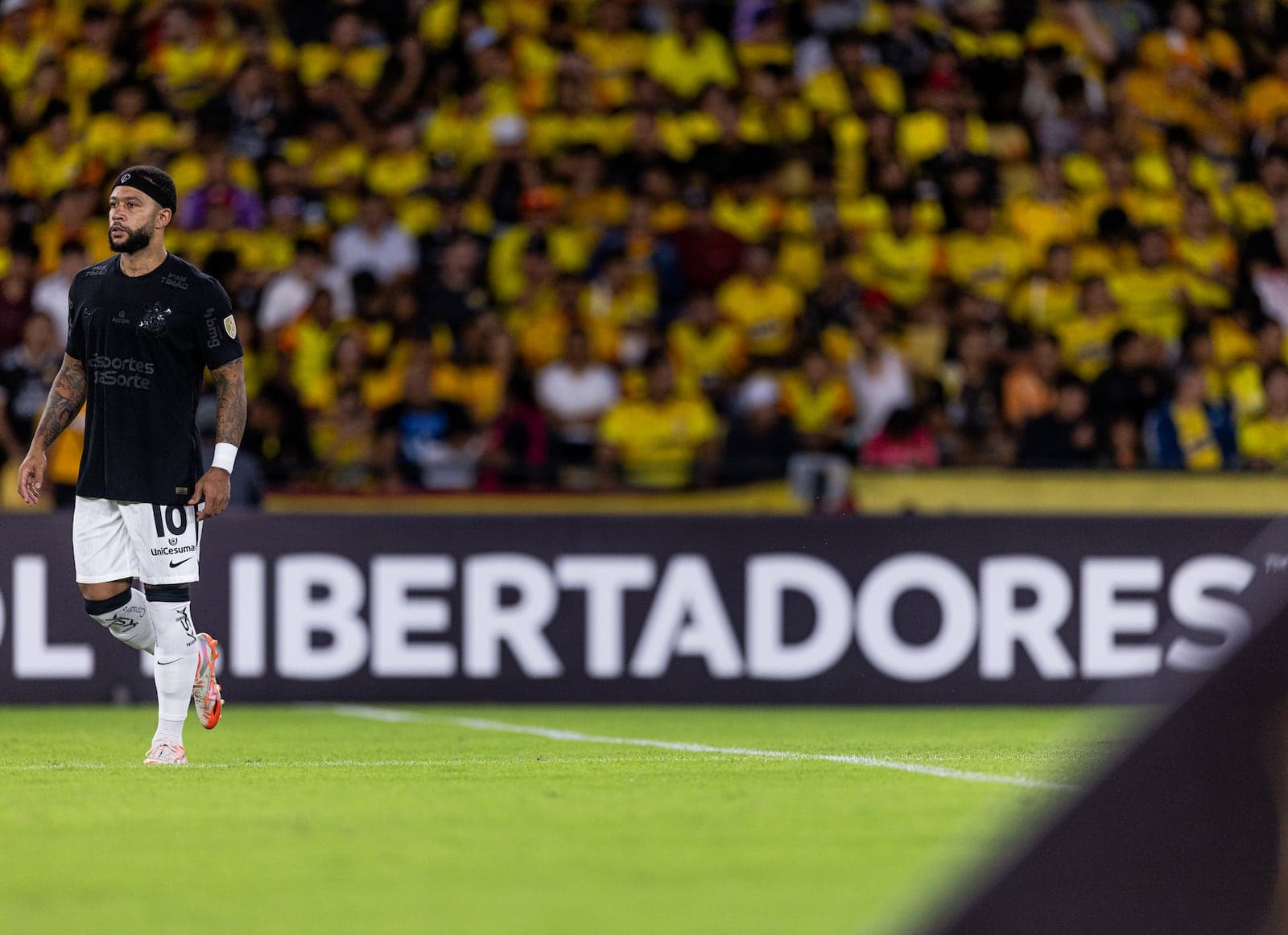 Maycon detona atuação do Corinthians: 'O que a gente fez é uma vergonha'
