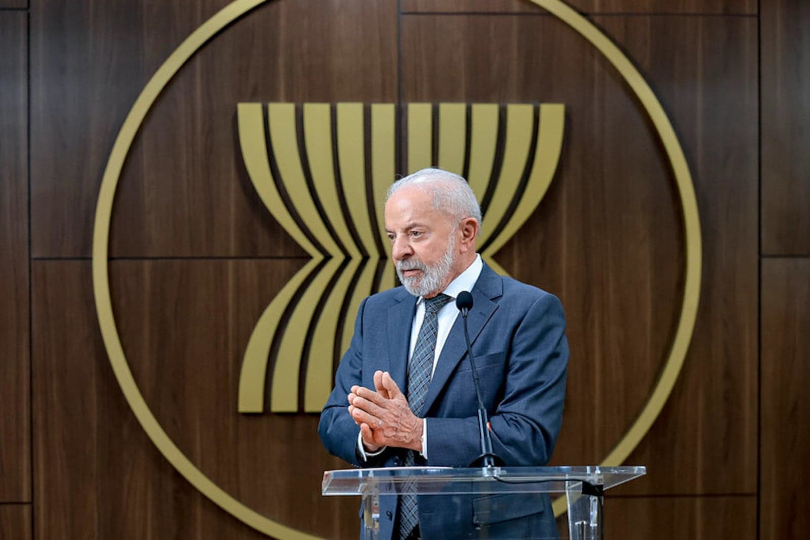 Lula diz estar confiante sobre acordo com Trump e fala em negociar sanções a ministros