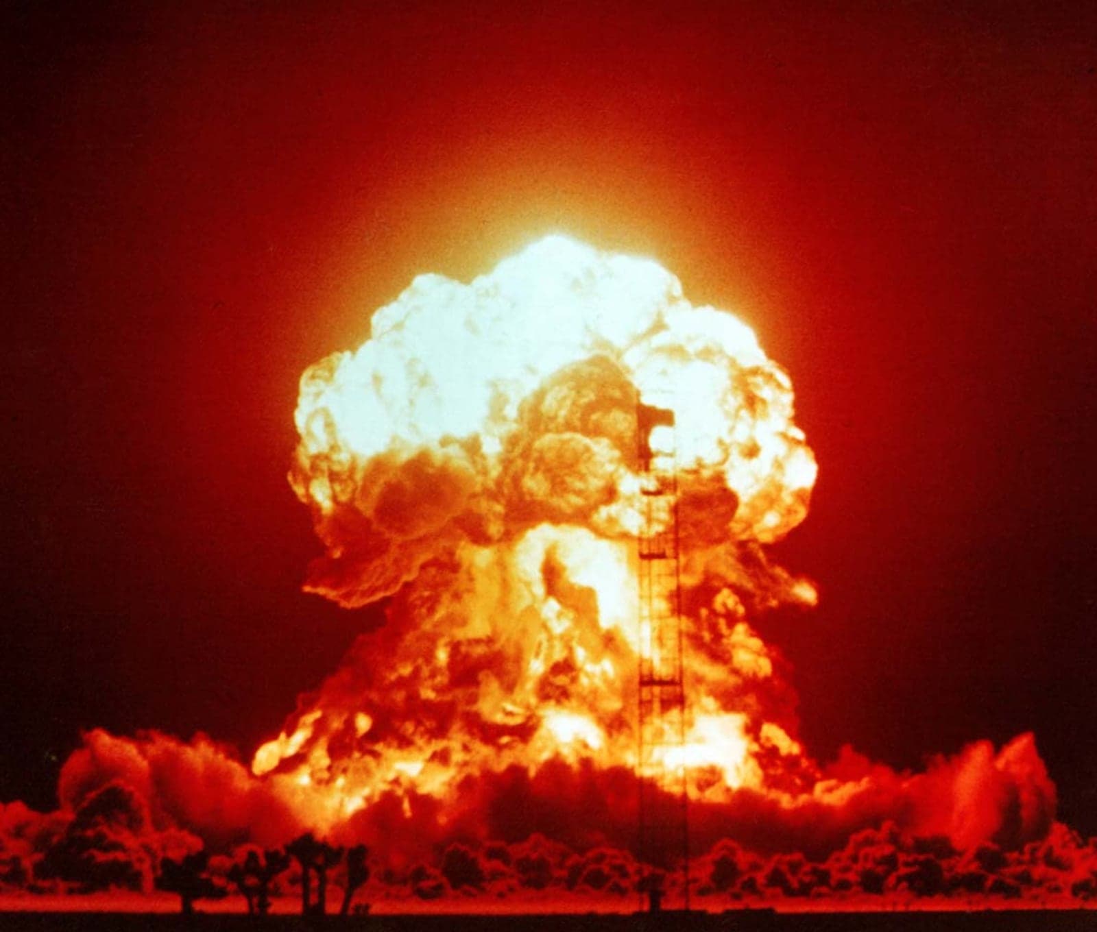 Armas nucleares no Brasil: entenda proposta apresentada na Câmara dos Deputados