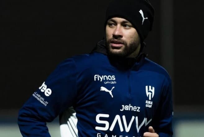 Neymar avança em rescisão e cogita volta ao Brasil imediatamente
