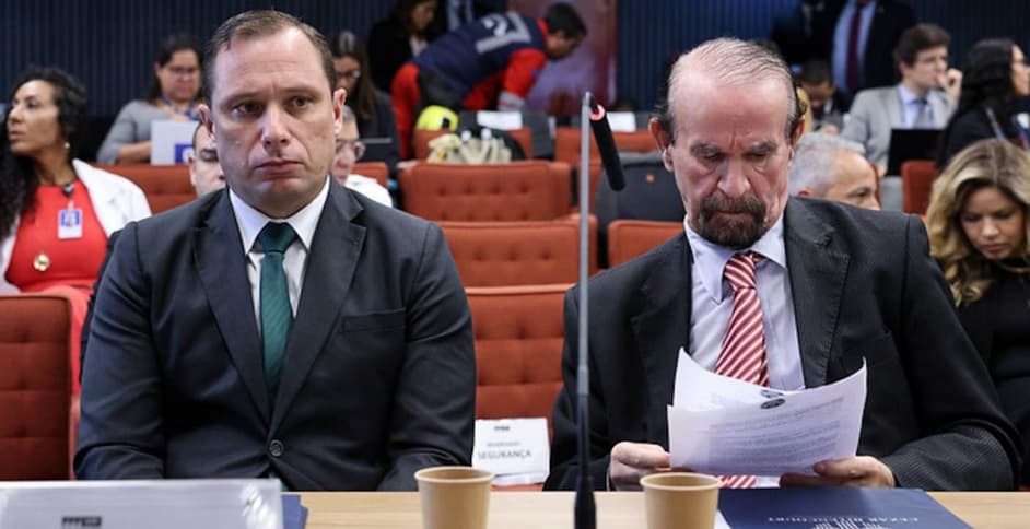 Supremo autoriza acareação entre Mauro Cid e ex-assessor de Bolsonaro
