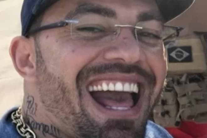 Chefe do tráfico é procurado por matar jovem que recusou sair com ele