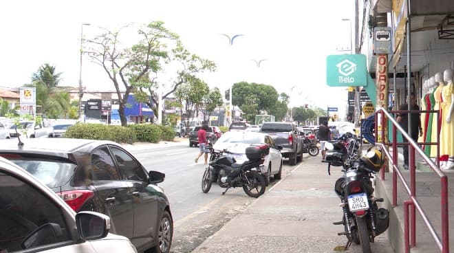 Flagrantes de estacionamento proibido seguem crescendo em São Luís