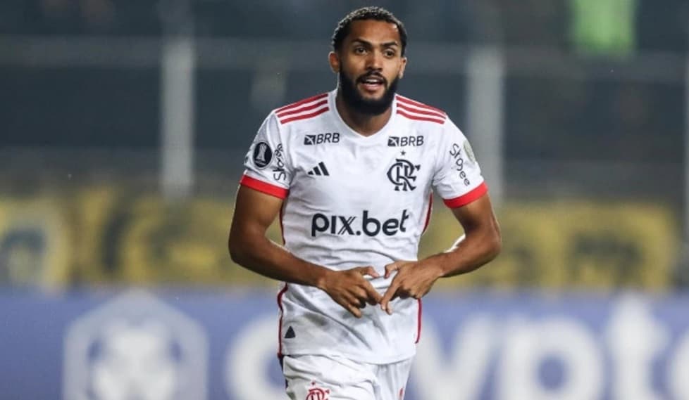 Juninho garante vitória do Flamengo no pior jogo sob o comando de Filipe Luís