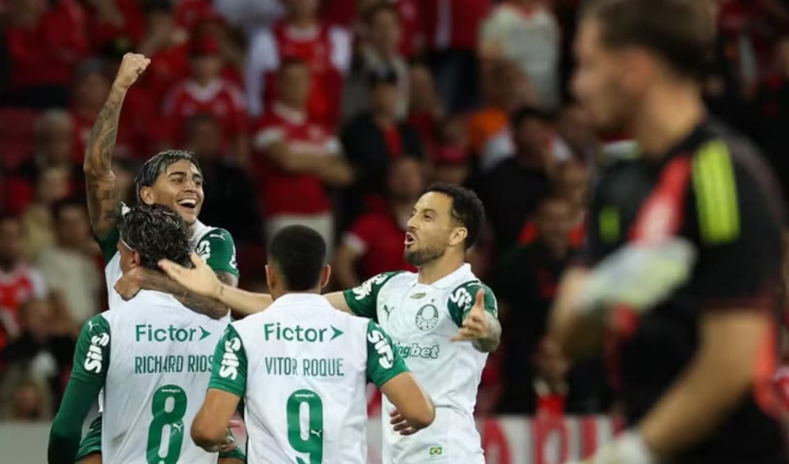 Flamengo e Palmeiras consolidam favoritismo no Brasileirão; Fluminense mostra força