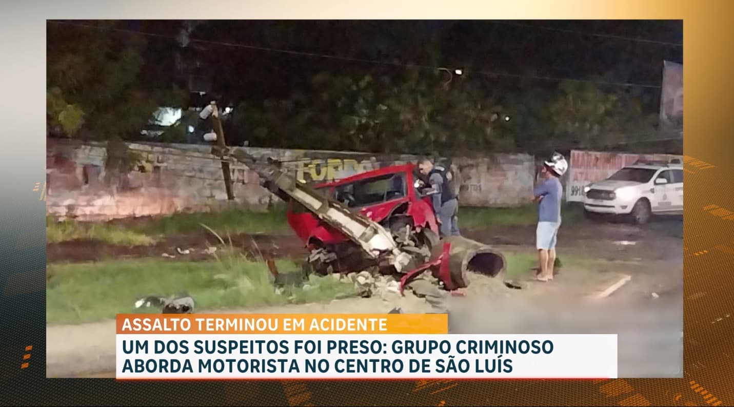Motorista tenta escapar de assalto e carro colide com poste na região do Itaqui-Bacanga