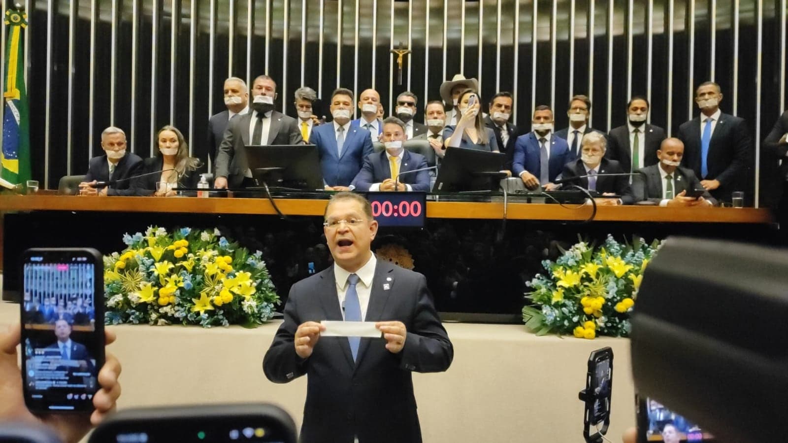 Com fim da obstrução no Congresso, cenário político deve seguir tensionado