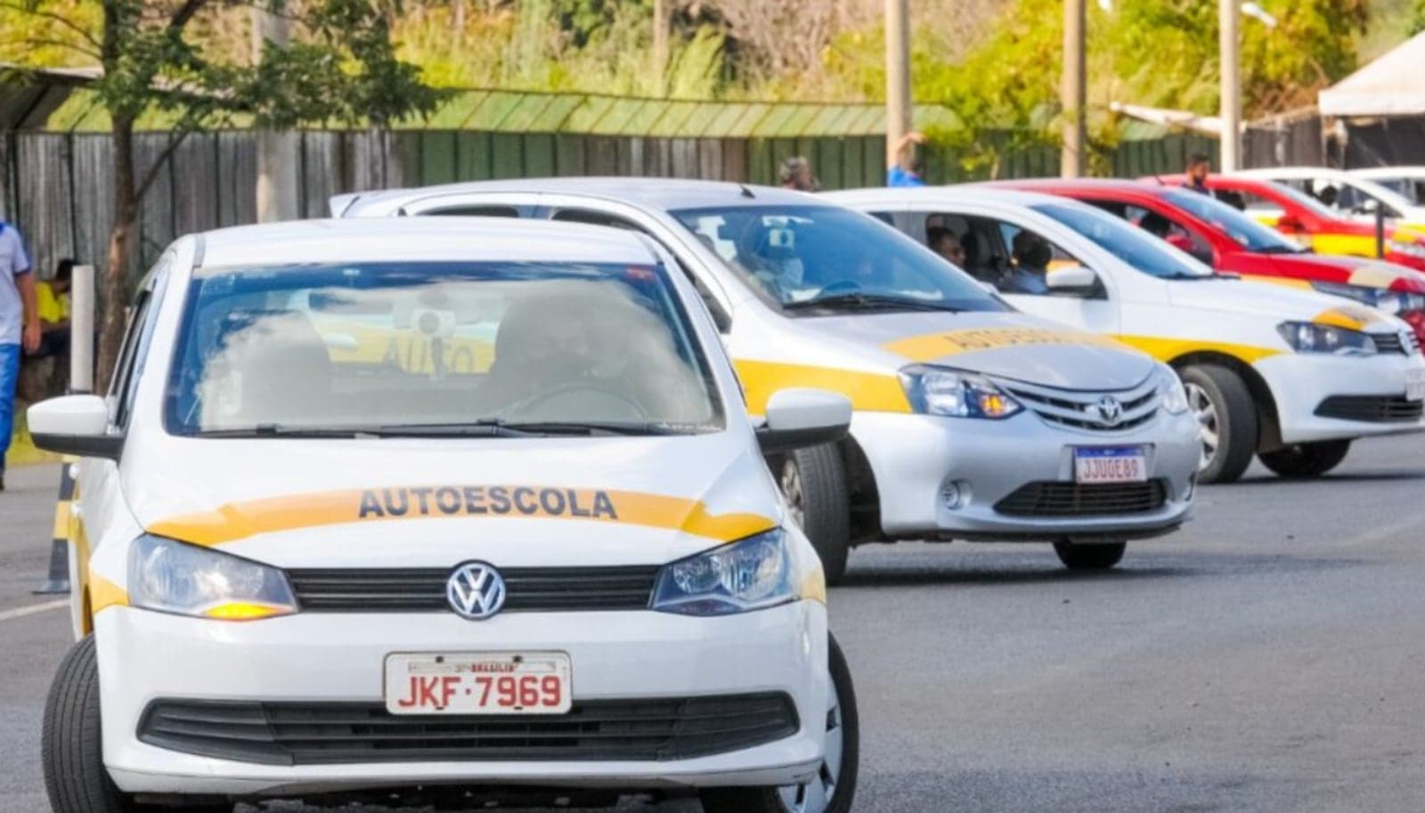 Aumenta o número de reprovados na prova prática do Detran; ministério apura motivo