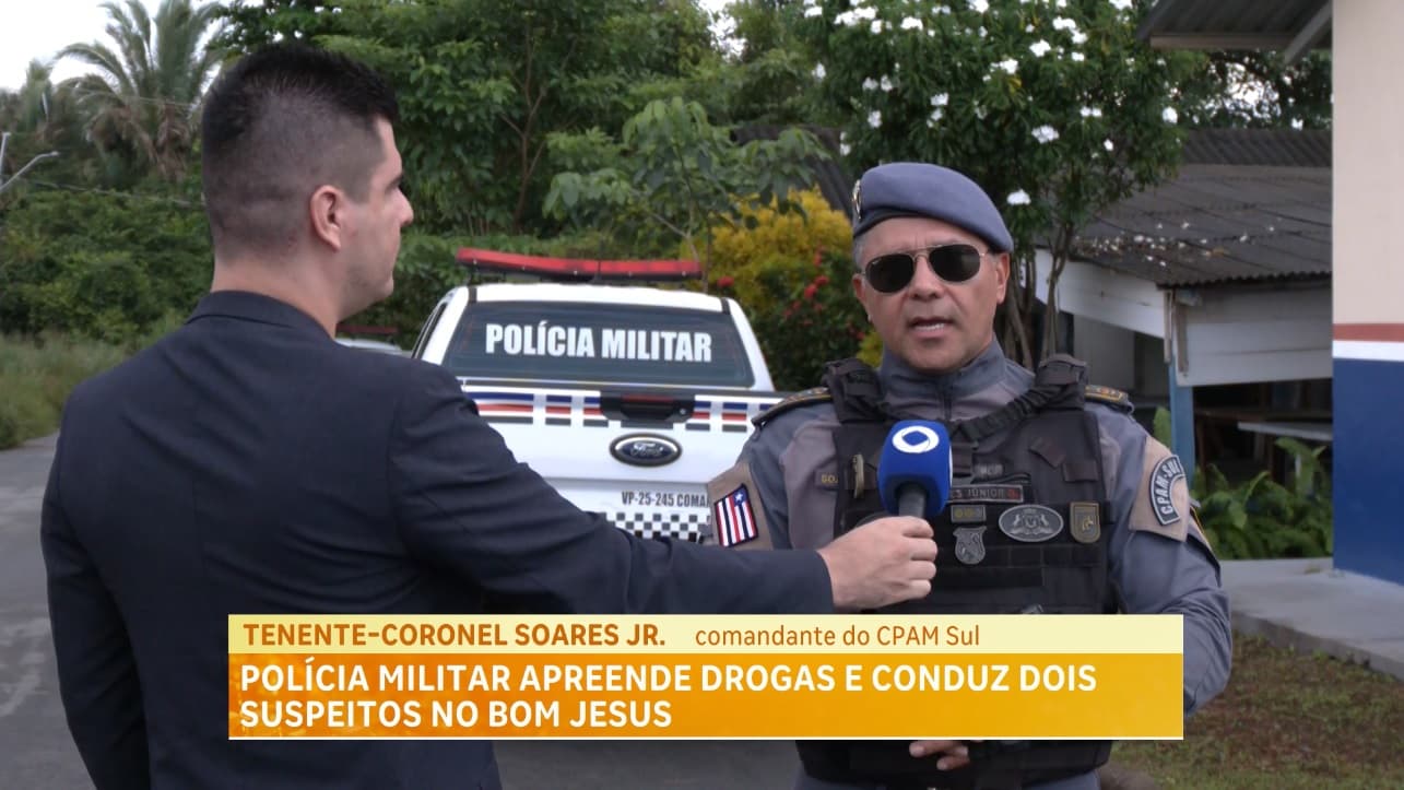 PM apreende drogas e conduz dois suspeitos no Bom Jesus