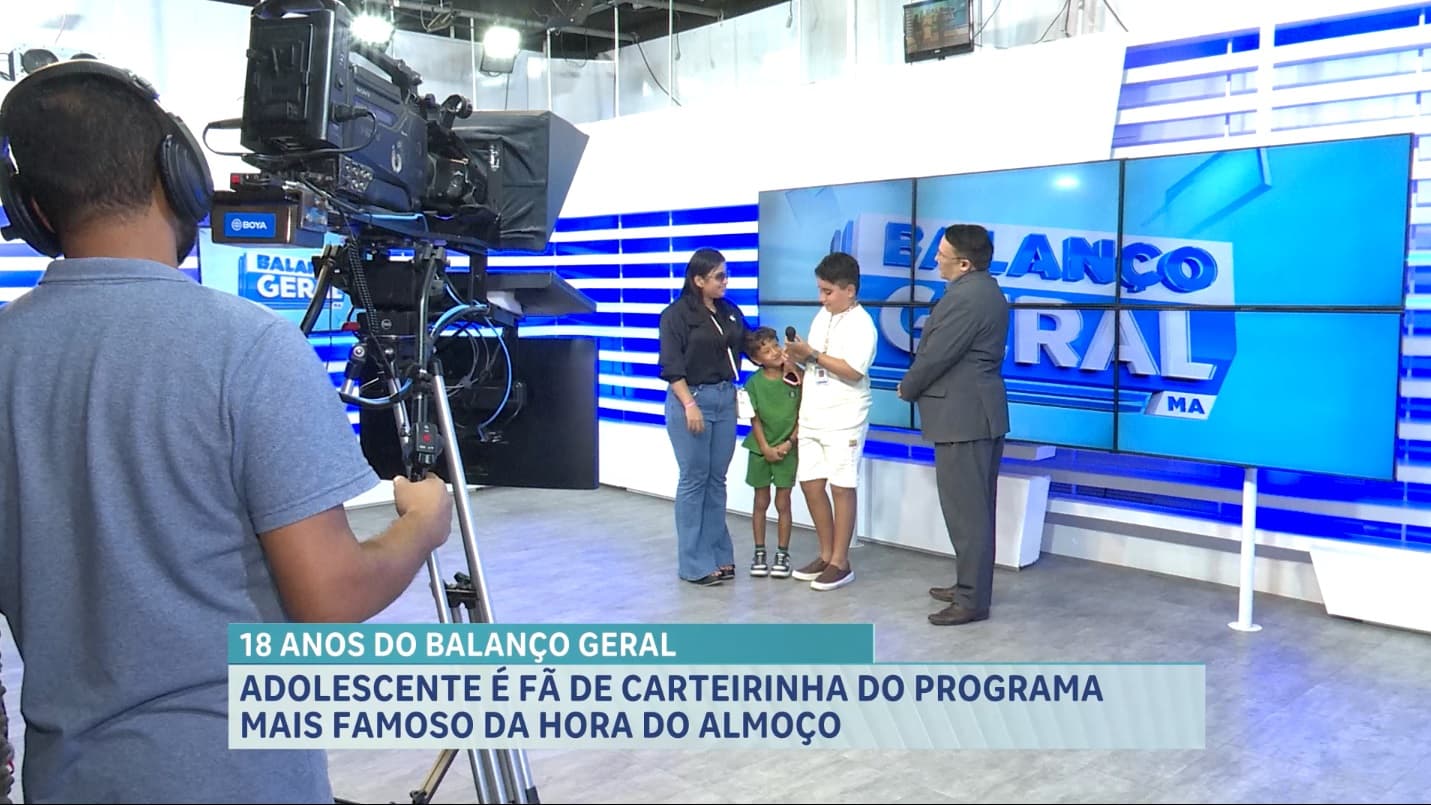 Fã de carteirinha: adolescente acompanha o Balanço Geral todos os dias
