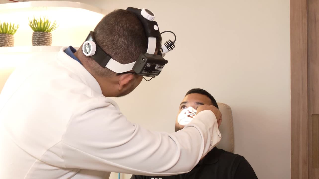 Especialista acende alerta para riscos da "quiropraxia nasal" que viralizou na internet