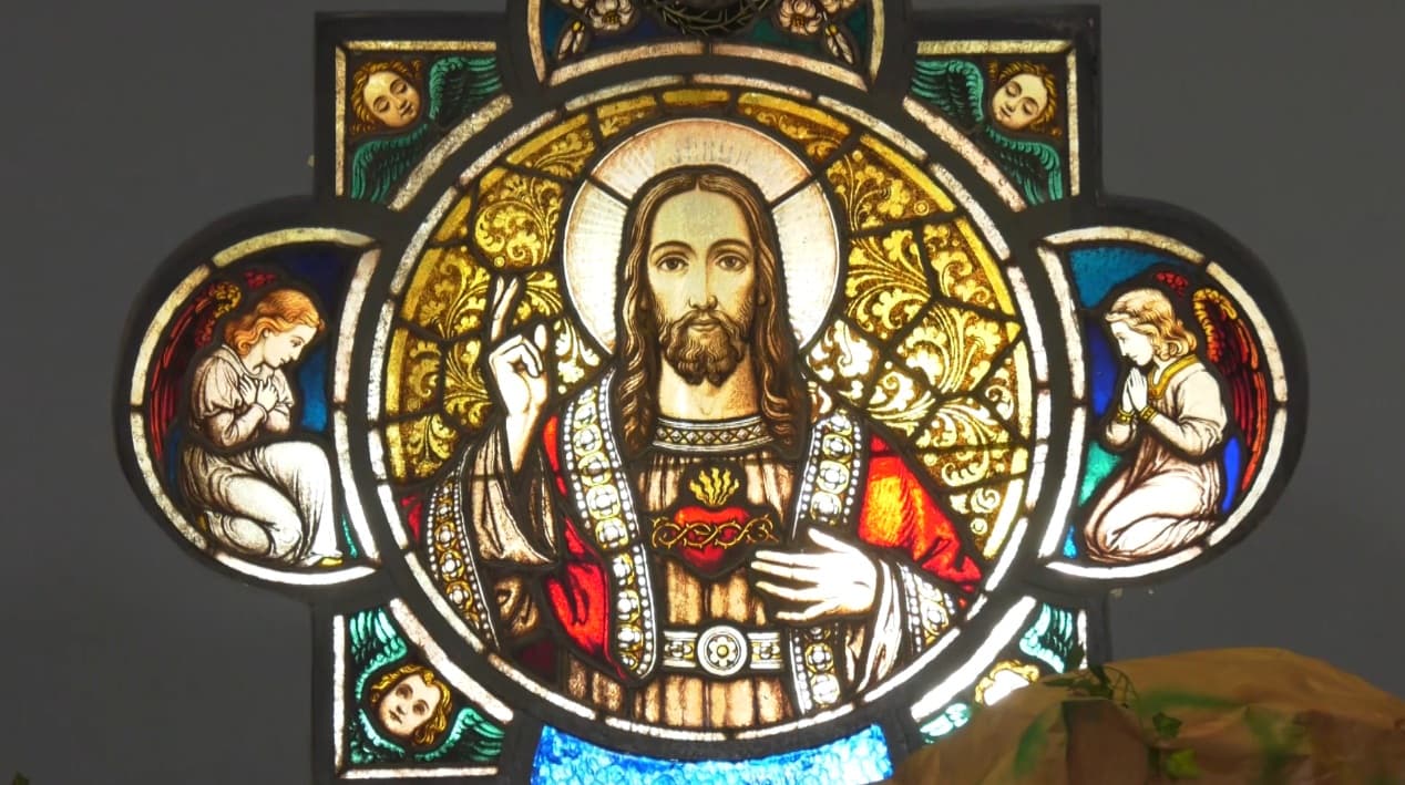 Exposição da Via-Sacra recebe visitantes e convida à reflexão em São Luís