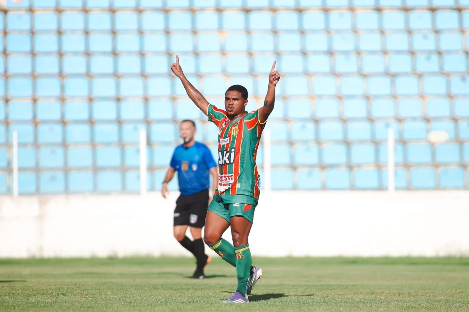 Sampaio goleia o ITZ e se garante na semifinal do Maranhense