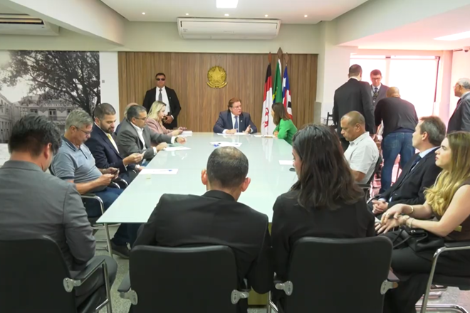 Greve em São Luís: audiência termina sem acordo e liminar determina retorno de 80% da frota