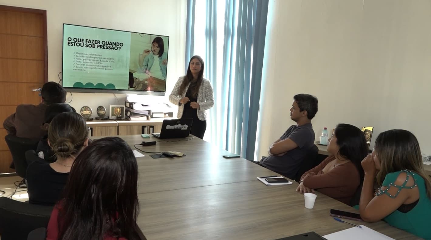 TV Cidade promove palestra sobre saúde mental e respeito no ambiente de trabalho