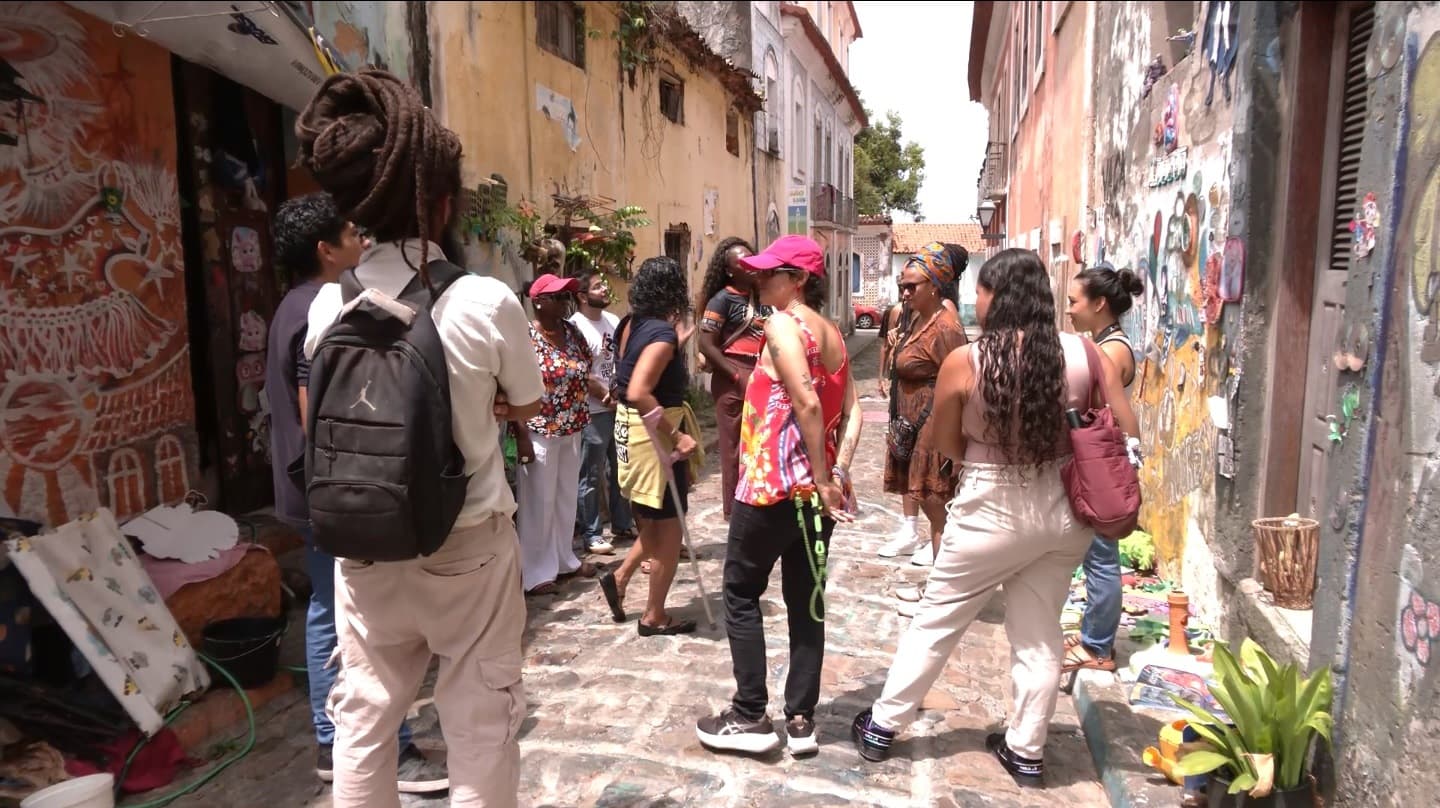 Ação educativa promove percurso cultural pelo bairro do Desterro