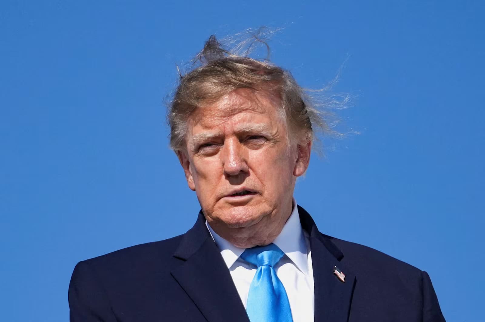 Trump sugere ‘sacrificar’ Los Angeles ou San Diego em guerra contra Irã; governador rebate