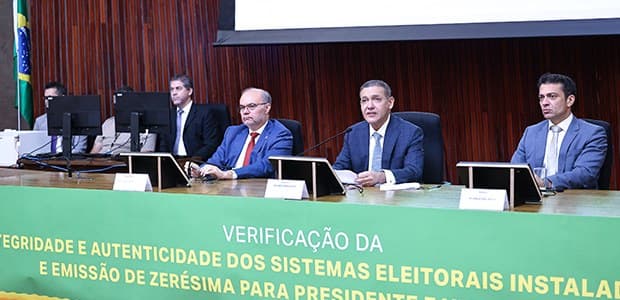 Eleições 2026: TSE verifica os sistemas eleitorais na véspera do 2º turno